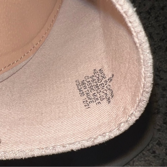 Faux-Suede Pointy-Toe Mule Flats, Size 9 - Picture 7 of 7